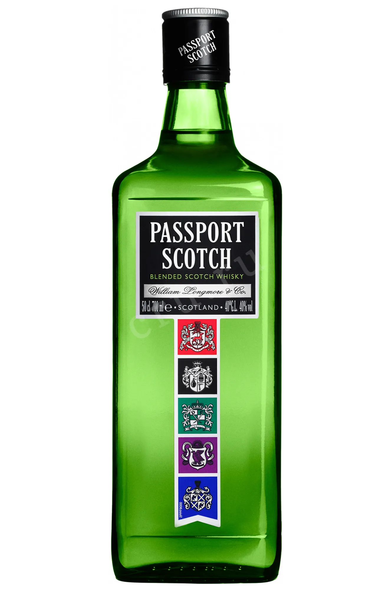 Фото — Виски Passport Scotch  0.5 л