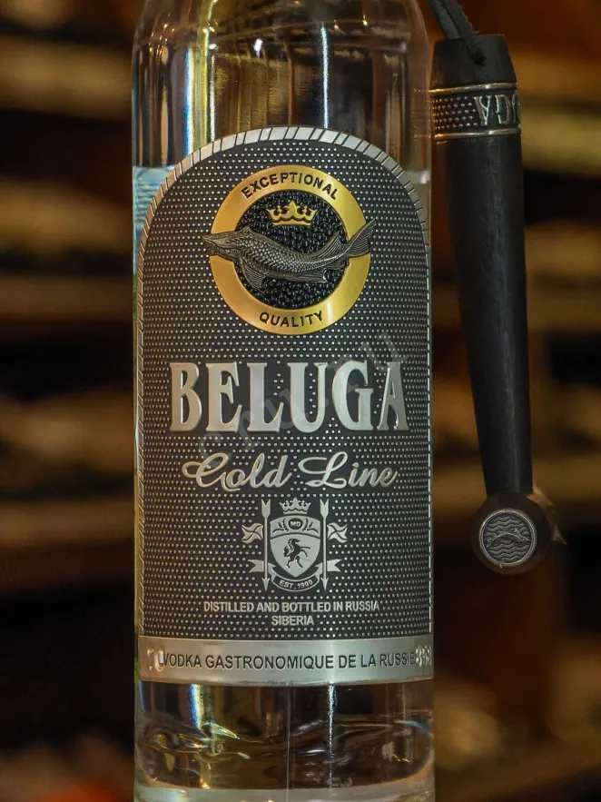 В магазине Крю Профи Beluga Gold Line with hammer 0.5 л