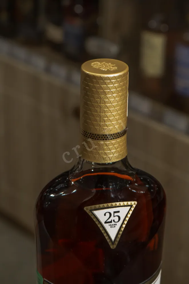 Пробка Macallan Sherry Oak 25 years gift box 0.7 л