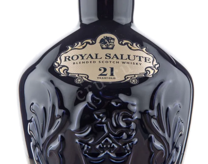 Виски Chivas Regal Royal Salute 21 years in gift box  0.7 л