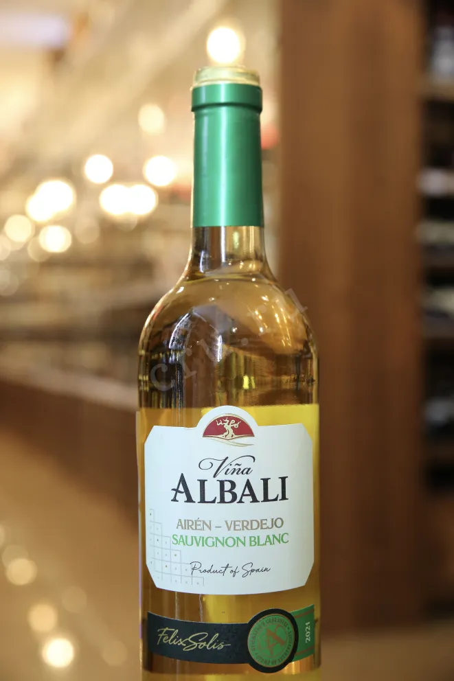 В магазине Крю Профи Vina Albali Verdejo-Sauvignon Blanc 2021 0.75 л