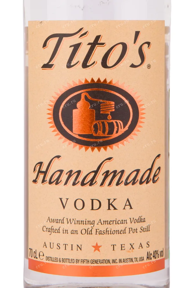 Этикетка водки Tito's 0.7
