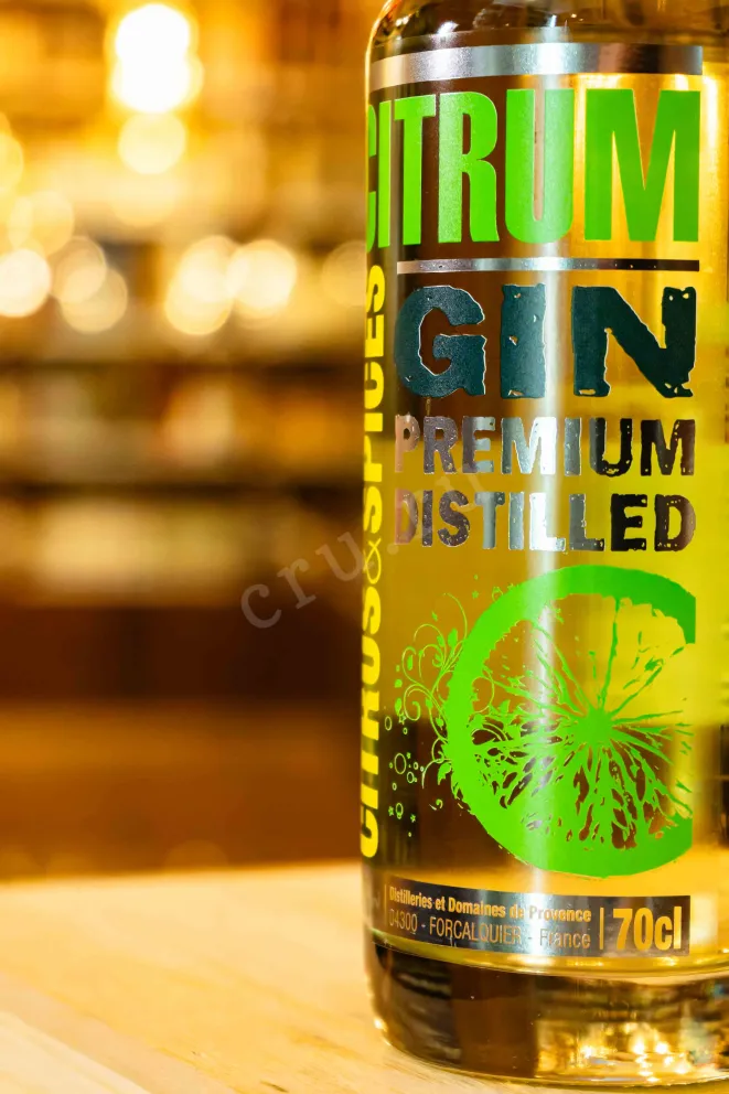 В магазине Крю Профи Gin Citrum 0.7 л
