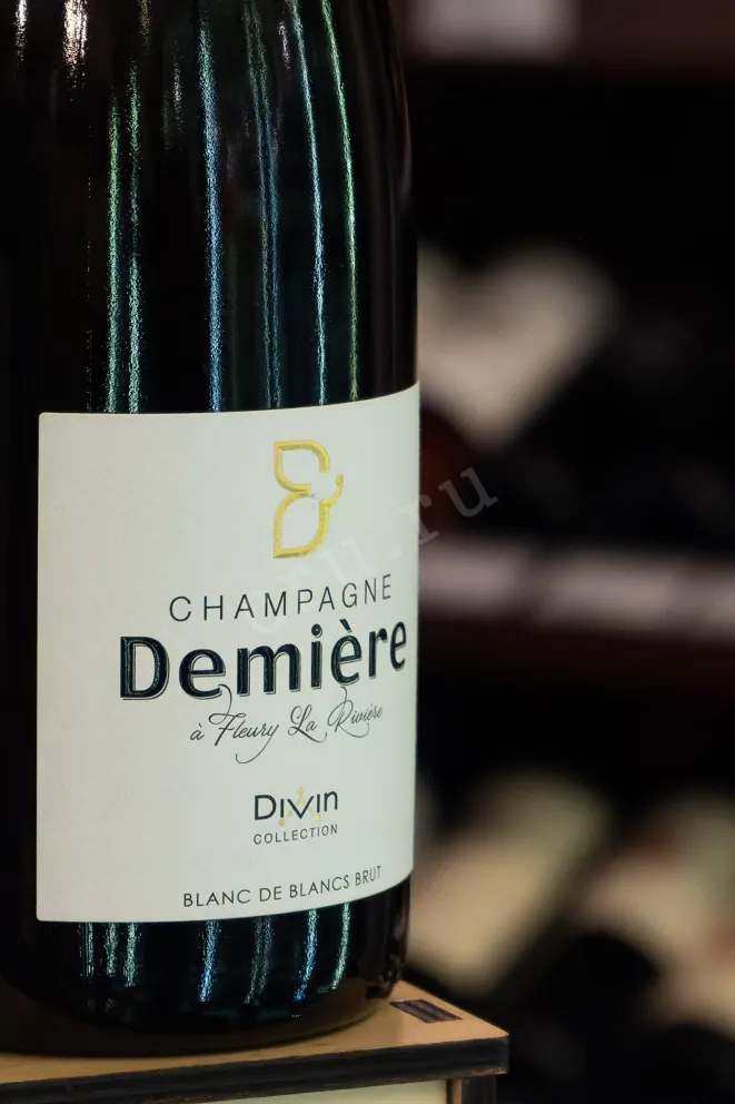 В магазине Крю Профи Demiere Divin Blanc de Blancs Brut 0.75 л