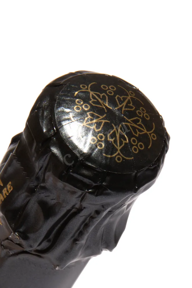 Пробка Nicolas Feuillatte Reserve Exclusive Brut in gift box 2018 0.75 л