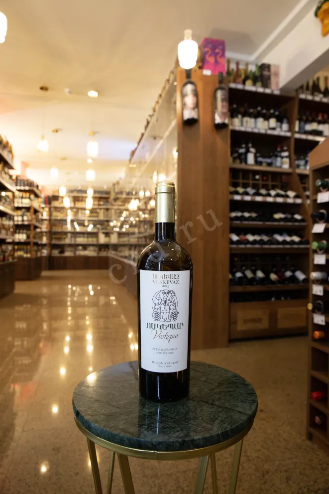 В магазине Крю Профи Voskevaz Voskepar 2015 0.75 л