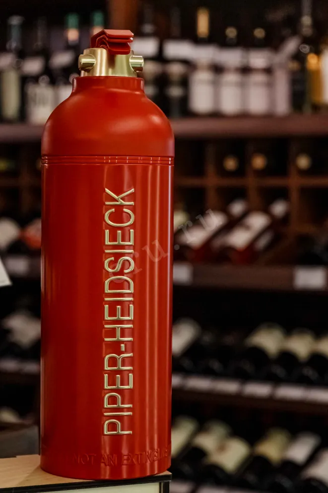 В магазине Крю Профи Piper-Heidsieck Brut in tube 2021 0.75 л