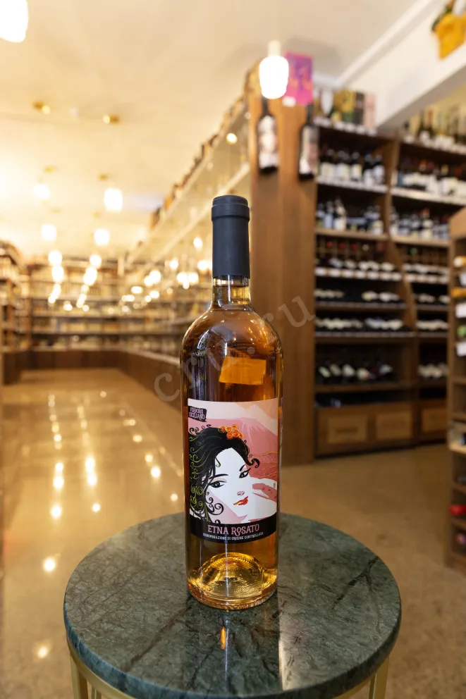 В магазине Крю Профи Fervore Siciliano Etna Rosato 2021 0.75 л
