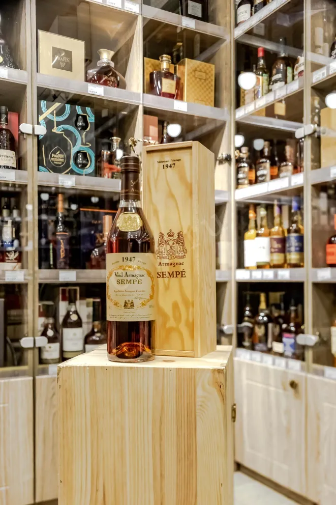 В магазине Крю Профи Sempe 1947 0.7 л