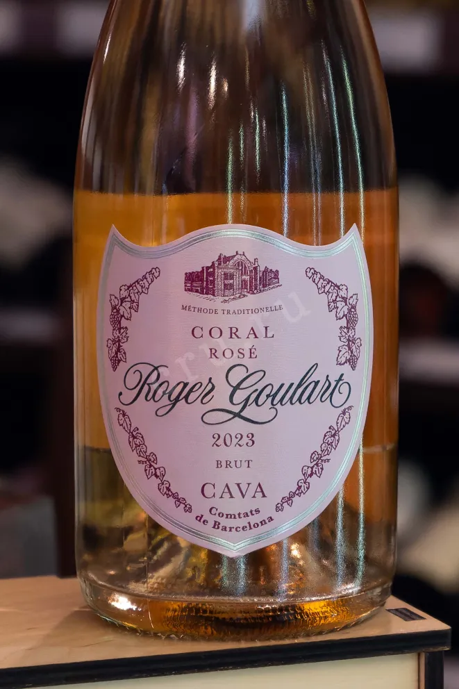 В магазине Крю Профи Roger Goulart Coral Rose Brut Cava 2023 0.75 л