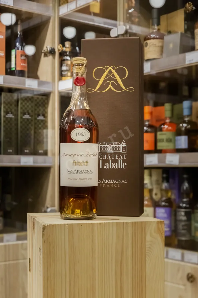 В магазине Крю Профи Laballe 1965 0.7 л