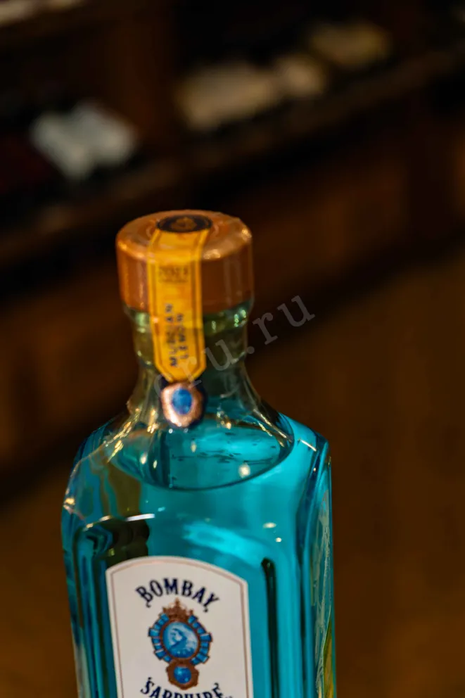 Пробка Bombay Sapphire Premier Cru Murcian Lemon 0.7 л