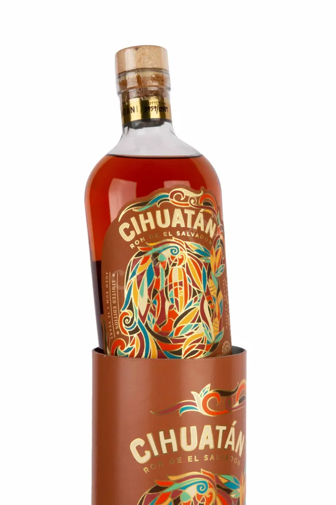 В тубе Cihuatan Alux 15 years in tube 0.7 л