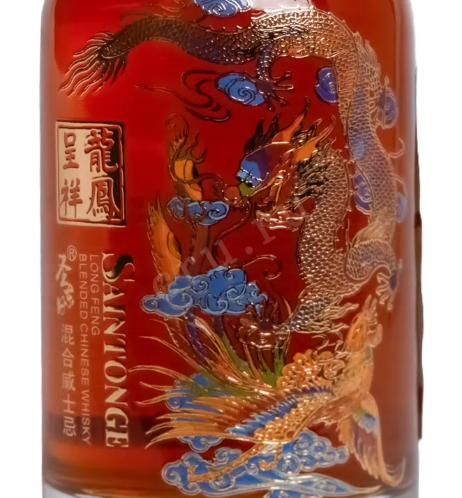 Этикетка Saintonge Long Feng in gift box 0.7 л