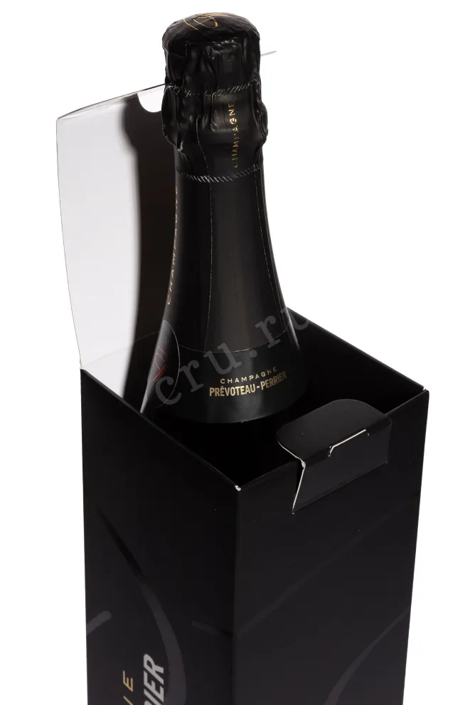 В подарочной коробке Prevoteau-Perrier La Vallee Brut in gift box 2022 0.75 л