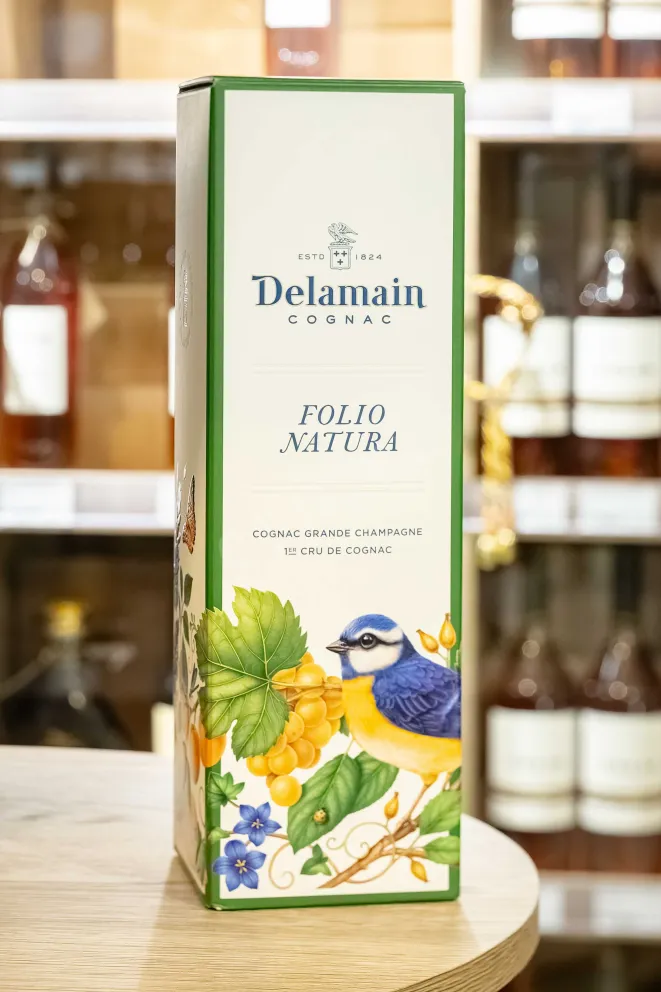 В магазине Крю Профи Delamain Folio Natura in gift box 0.7 л