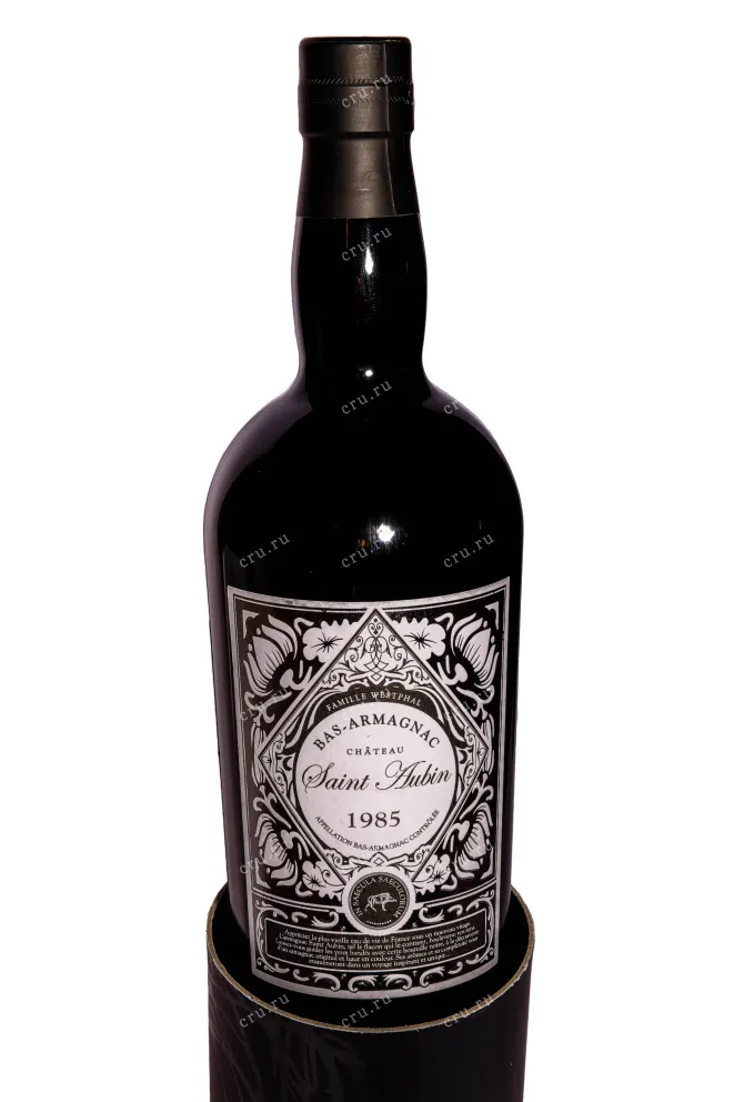 В тубе Арманьяк Saint Aubin Bas-Armagnac in tube 1985 0.7 л