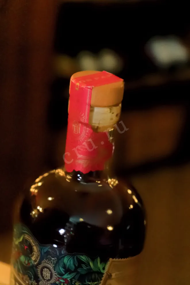 Пробка Don Papa MassKara 0.7 л