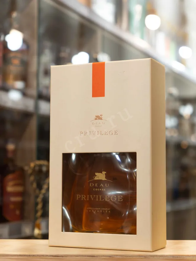 В магазине Крю Профи Deau Privilege in gift box 0.7 л
