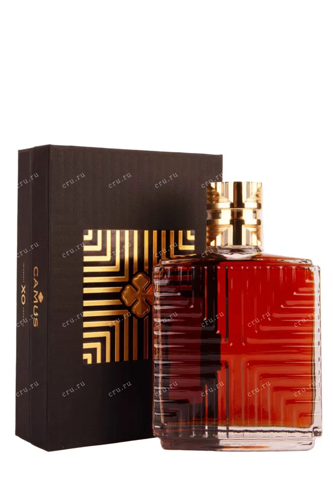 Коньяк Camus XO gift box  0.7 л