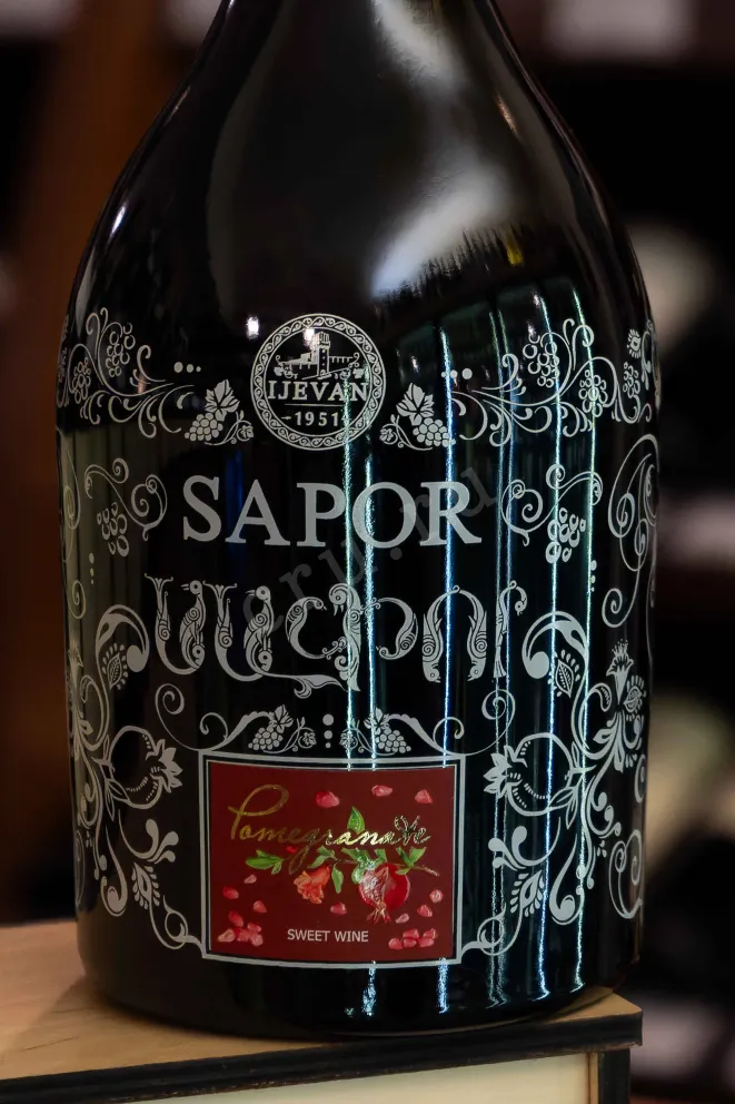 В магазине Крю Профи Ijevan Sapor Pomegranate Sweet 0.75 л