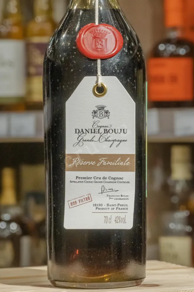 В магазине Крю Профи Daniel Bouju Reserve Familiale in wooden box 1946 0.7 л