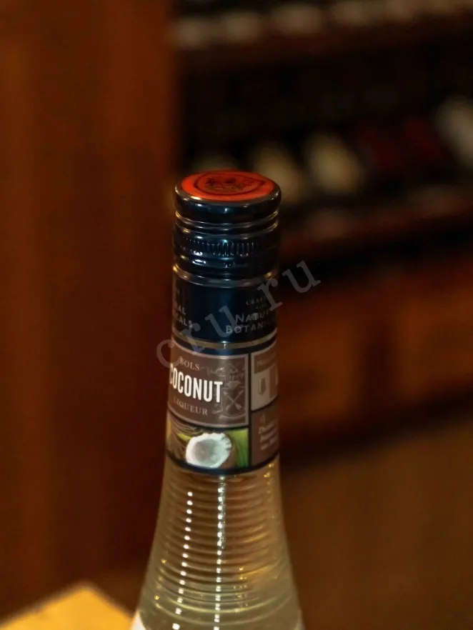 Пробка Bols Coconut 0.7 л