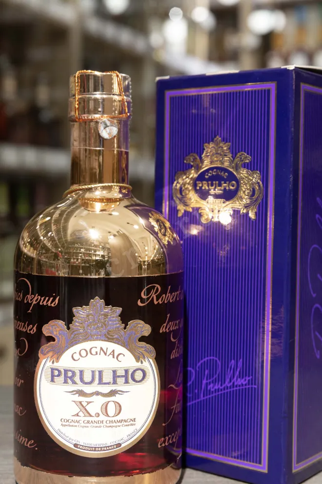 В магазине Крю Профи Prulho Grand Champagne XO in gift box 0.7 л