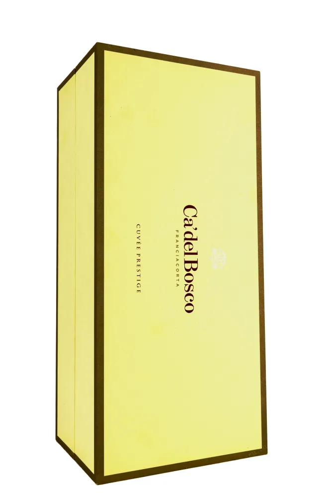 Подарочная коробка Franciacorta Cuvee Prestige with gift box 2020 1.5 л
