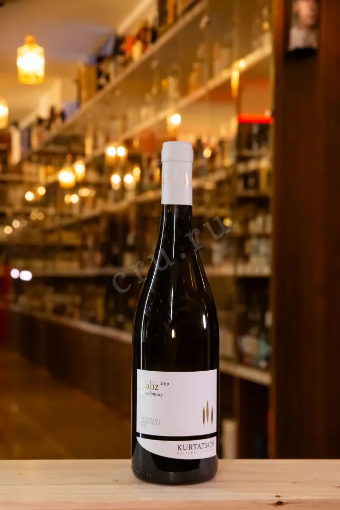 В магазине Крю Профи Kurtatsch Caliz Chardonnay 2019 0.75 л
