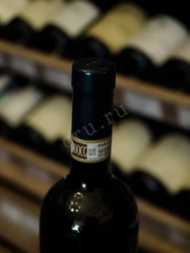 Пробка Siro Pacenti Brunello di Montalcino Reserva in gift box 2015 0.75 л