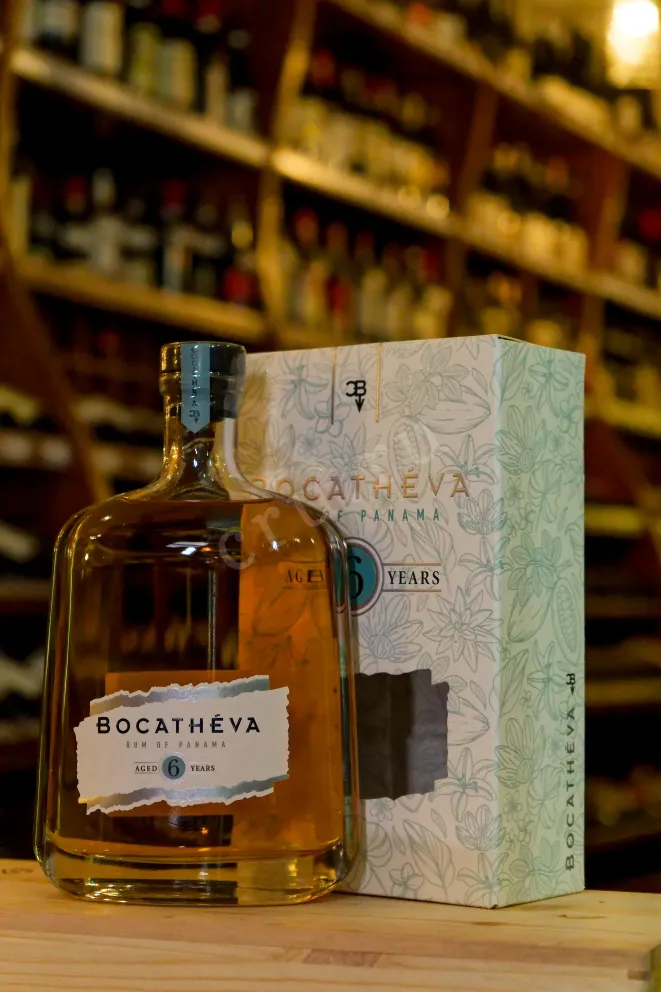 В магазине Крю Профи Bocatheva 6 years old in gift box 0.7 л