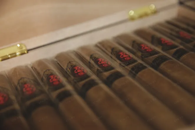 В магазине Крю Профи God of Fire KKP Special Reserve Gran Toro 56 *10