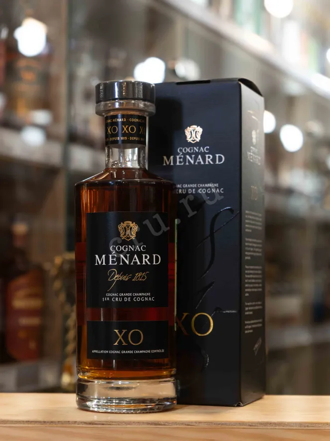 В магазине Крю Профи Menard XO Grande Champagne 1er Cru De Cognac in gift box 0.7 л