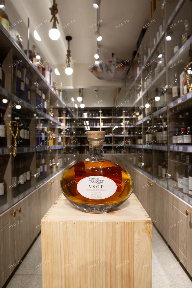 В магазине Крю Профи Chateau du Tariquet VSOP Classic in carafe 0.7 л