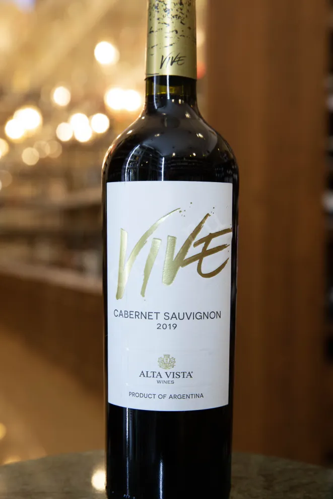 В магазине Крю Профи Alta Vista Vive Cabernet Sauvignon 2019 0.75 л