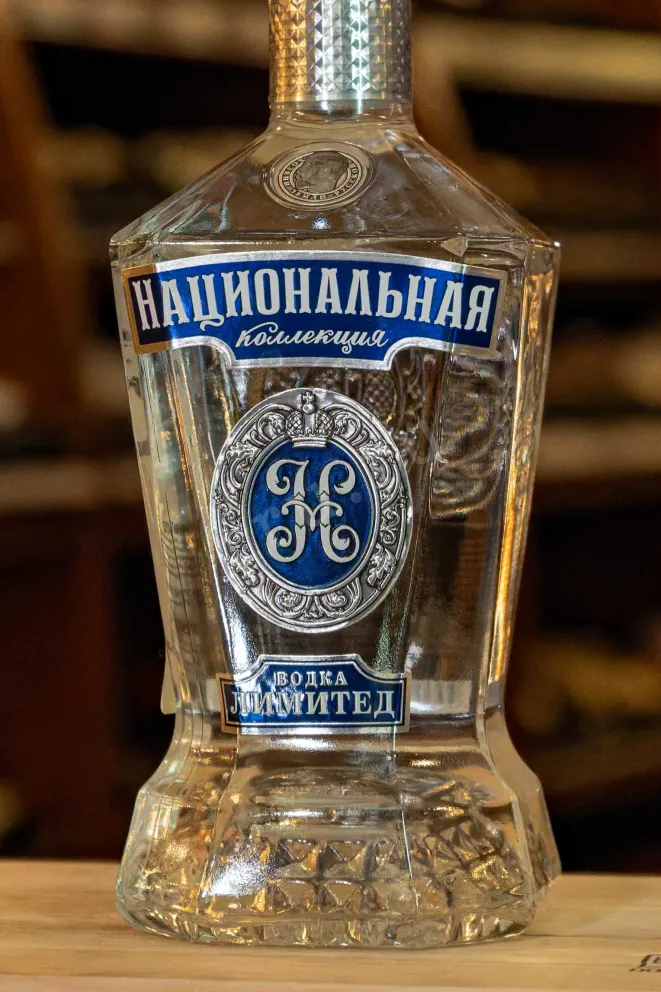 В магазине Крю Профи Special National Collection Limited 0.5 л