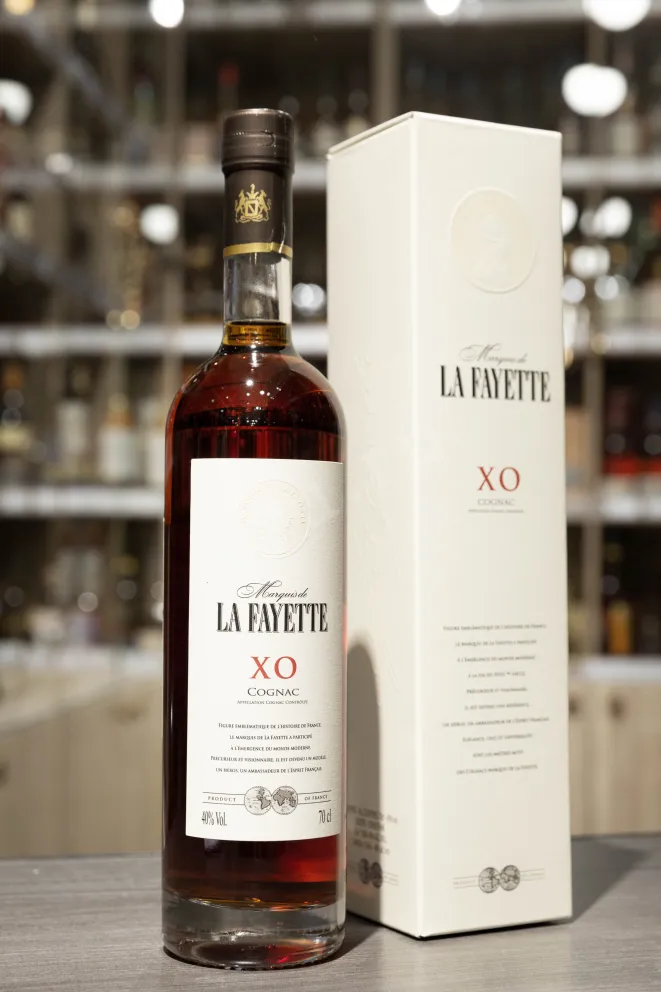 В магазине Крю Профи La Fayette XO in gift box 0.7 л