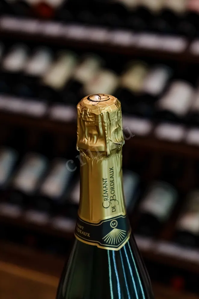 Пробка Louis Vallon Cremant de Bordeaux in gift box 2023 0.75 л
