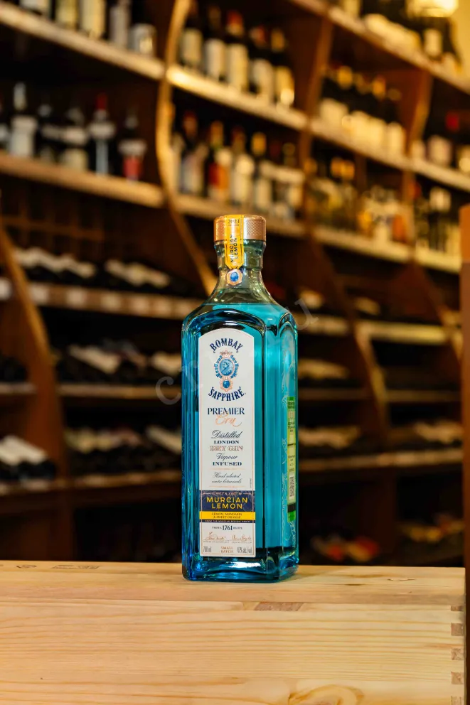 В магазине Крю Профи Bombay Sapphire Premier Cru Murcian Lemon 0.7 л