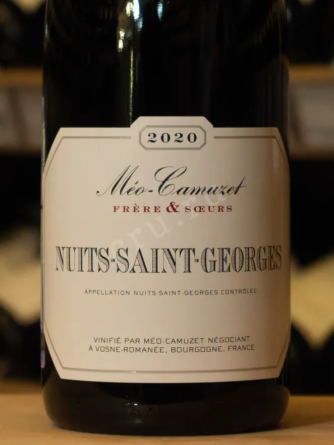 В магазине Крю Профи Domaine Meo-Camuzet Frere & Sceurs Nuits-Saint-Georges AOC 2020 0.75 л