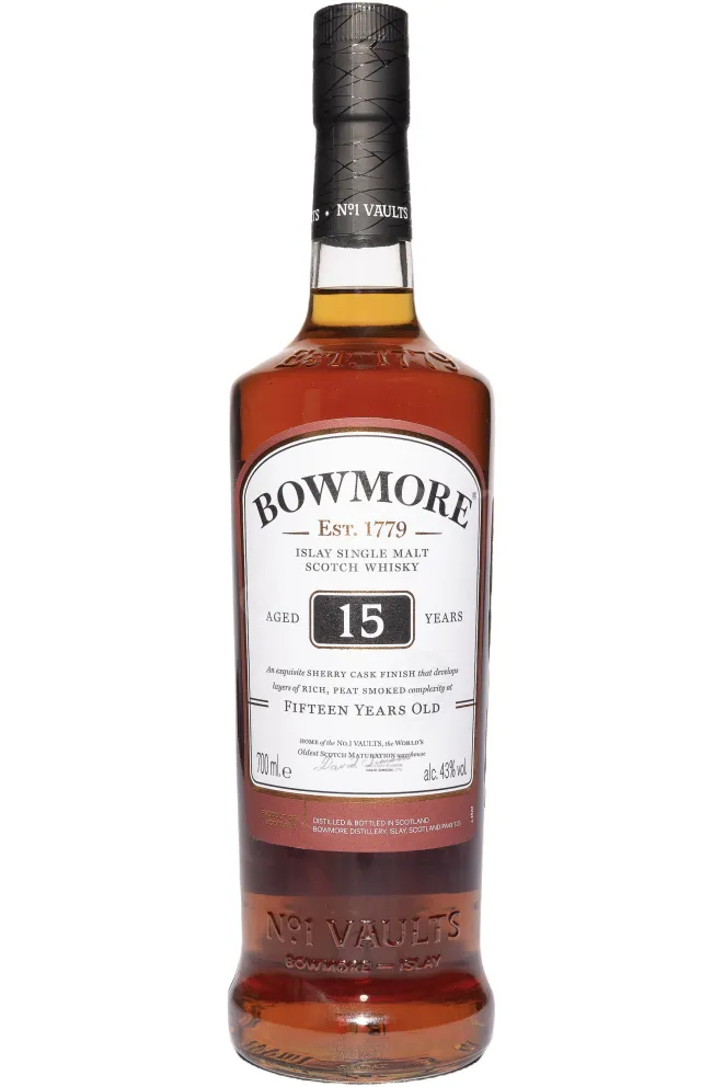 Бутылка Bowmore Darkest Sherry Cask Finished 15 YO 0.7 л