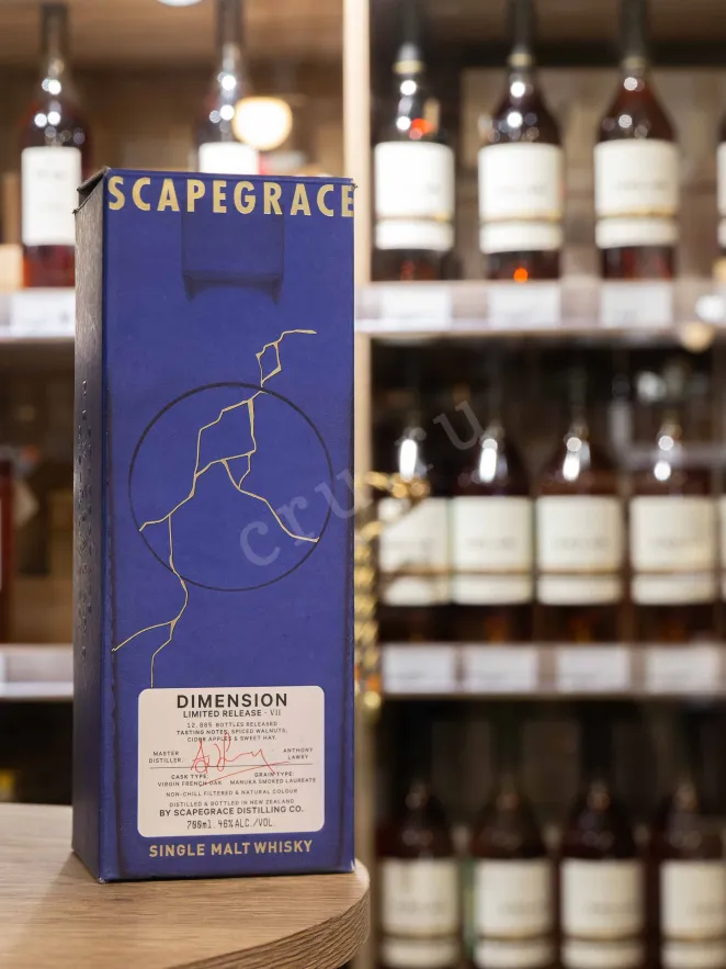 В магазине Крю Профи Scapegrace Dimension in gift box 0.7 л