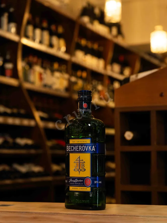 В магазине Крю Профи Becherovka 0.5 л