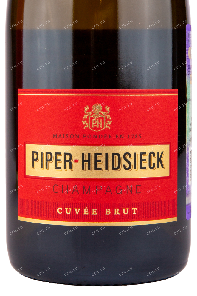 Этикетка игристого вина Piper-Heidsieck Essentiel Cuvee Brut with gift box 0.75 л