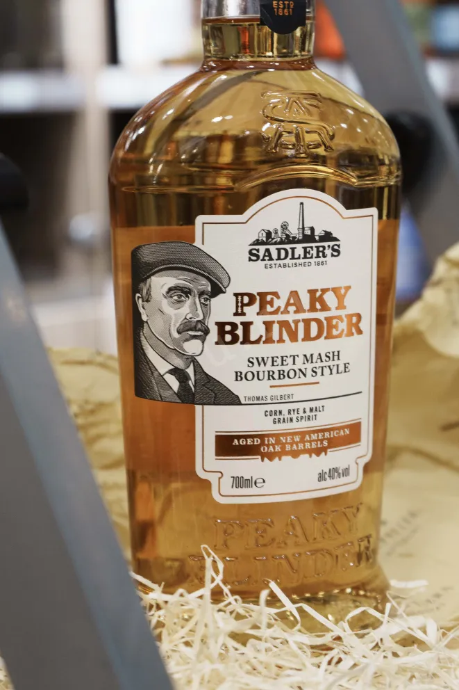 В магазине Крю Профи Peaky Blinder Sweet Mash Bourbon Style 0.7 л