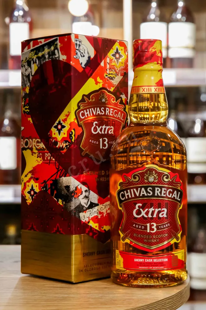 В магазине Крю Профи Chivas Regal Extra in a gift box 0.7 л