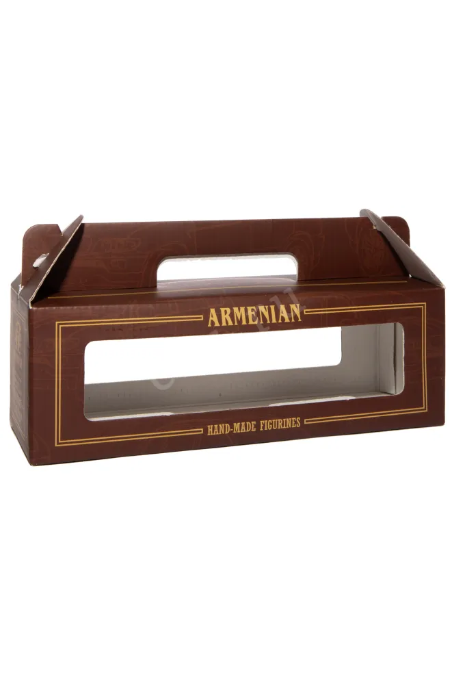 Подарочная коробка Proshyan Bumer 5 years in gift box 2019 0.5 л