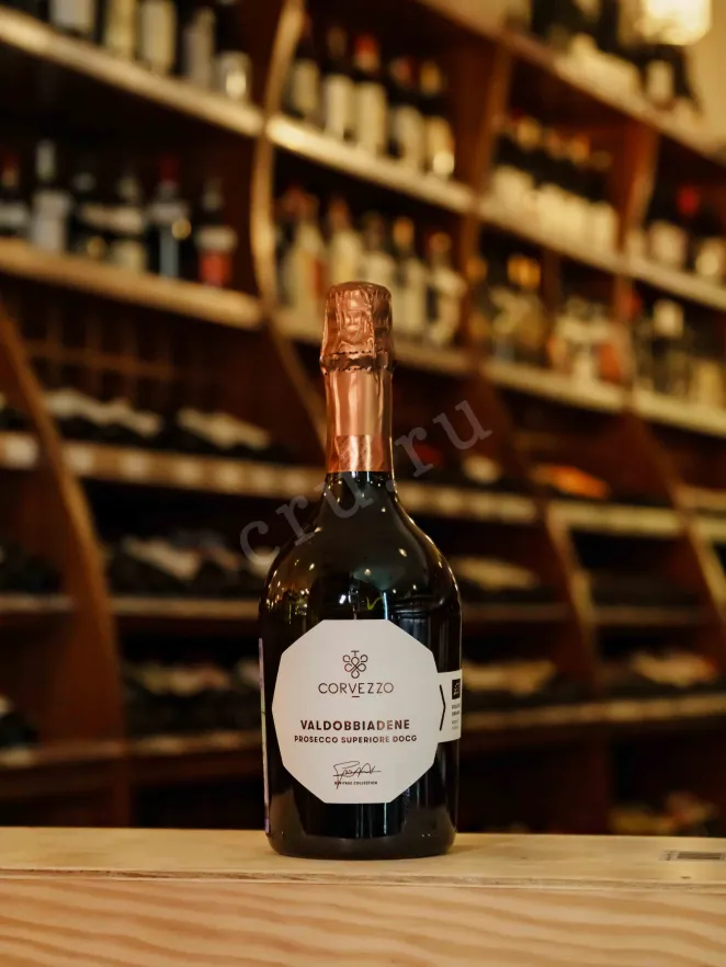 В магазине Крю Профи Corvezzo Prosecco Valdobbiadene Superiore DOCG in gift box 2024 0.75 л