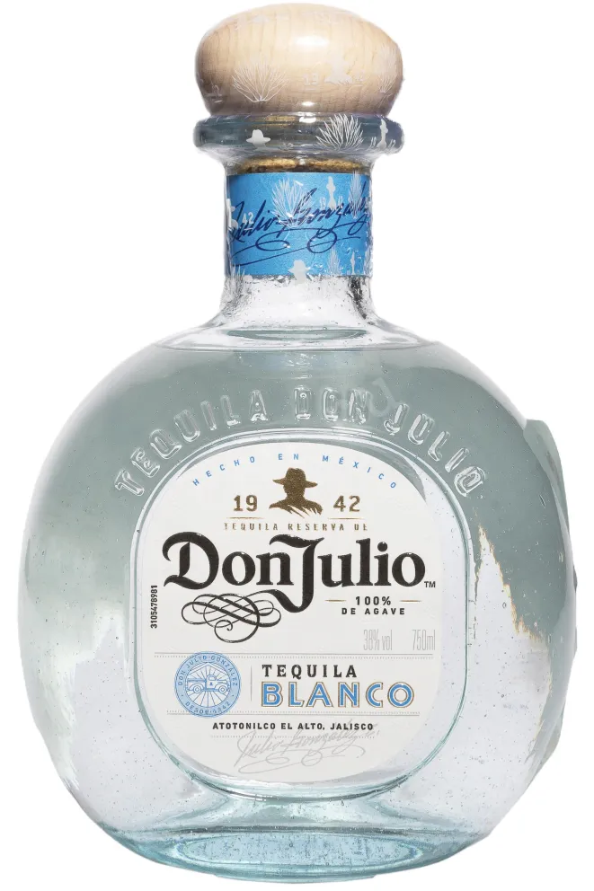 Бутылка Don Julio Blanco in gift box 0.75 л